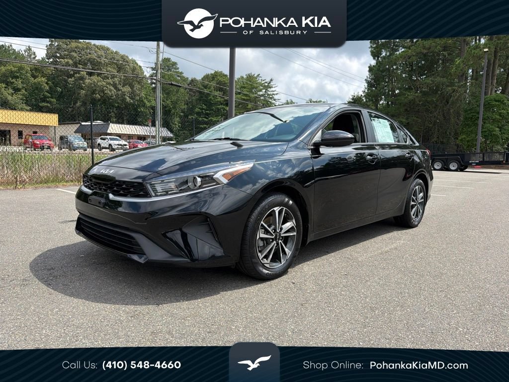 Certified 2024 Kia Forte LXS FWD image 1
