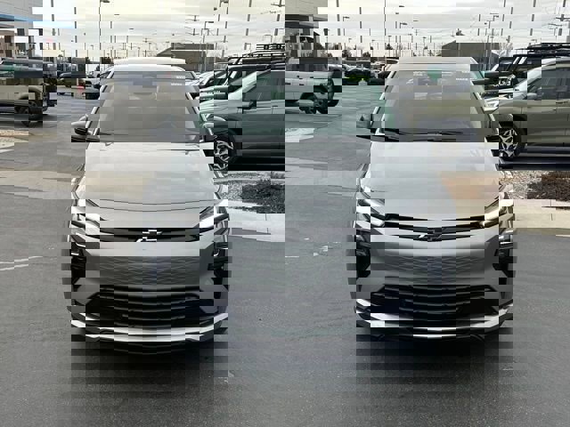 New 2027 Chevrolet Bolt LT w/ Comfort Package image 30