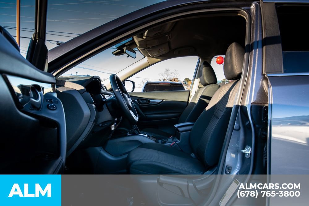 Used 2020 Nissan Rogue S image 7