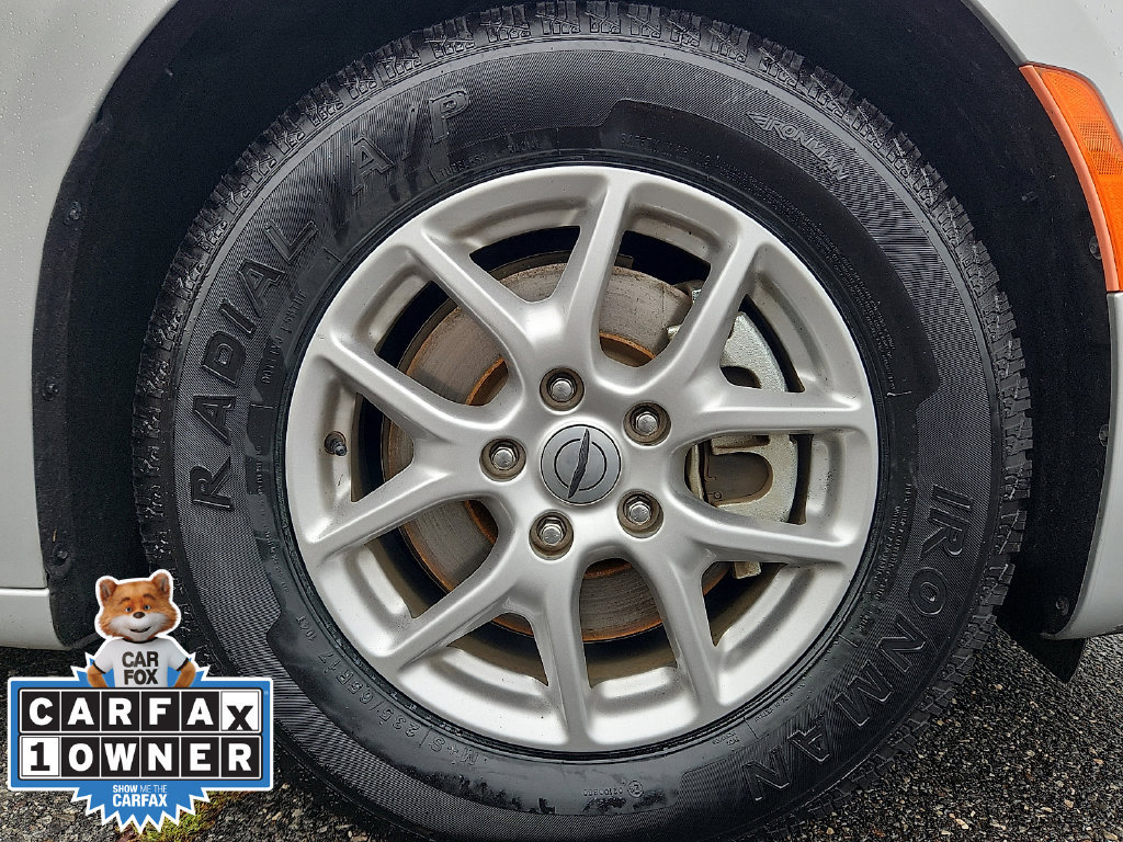 Used 2024 Chrysler Pacifica Touring-L FWD image 8