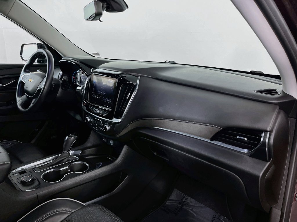 Used 2020 Chevrolet Traverse High Country w/ LPO, Floor Liner Package AWD/4WD image 35