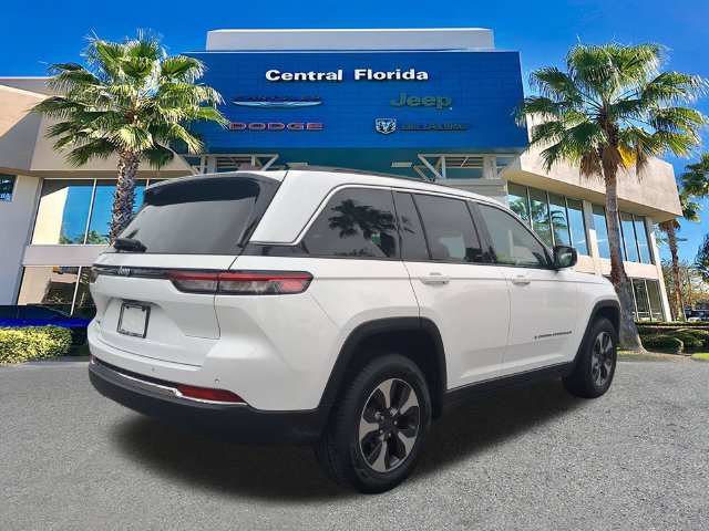 Used 2024 Jeep Grand Cherokee Limited 4xe AWD/4WD image 5