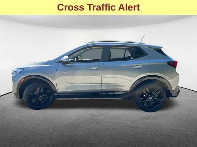 Used 2024 Buick Encore GX Sport Touring AWD/4WD image 6
