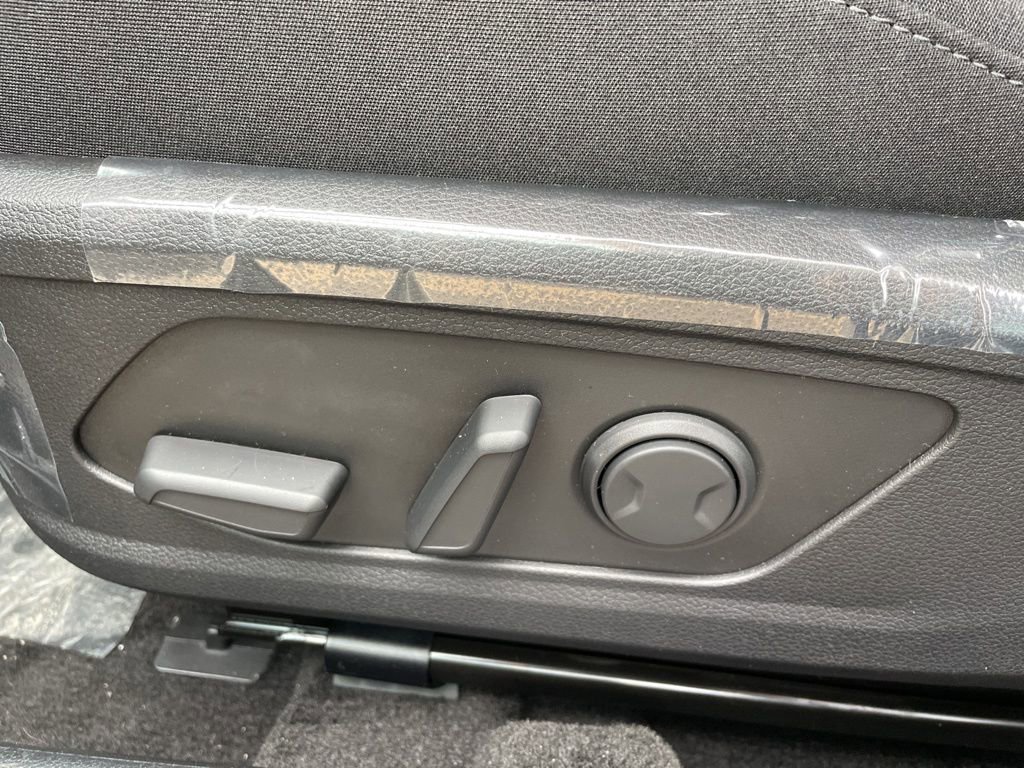 New 2026 Hyundai Sonata SEL AWD/4WD image 9