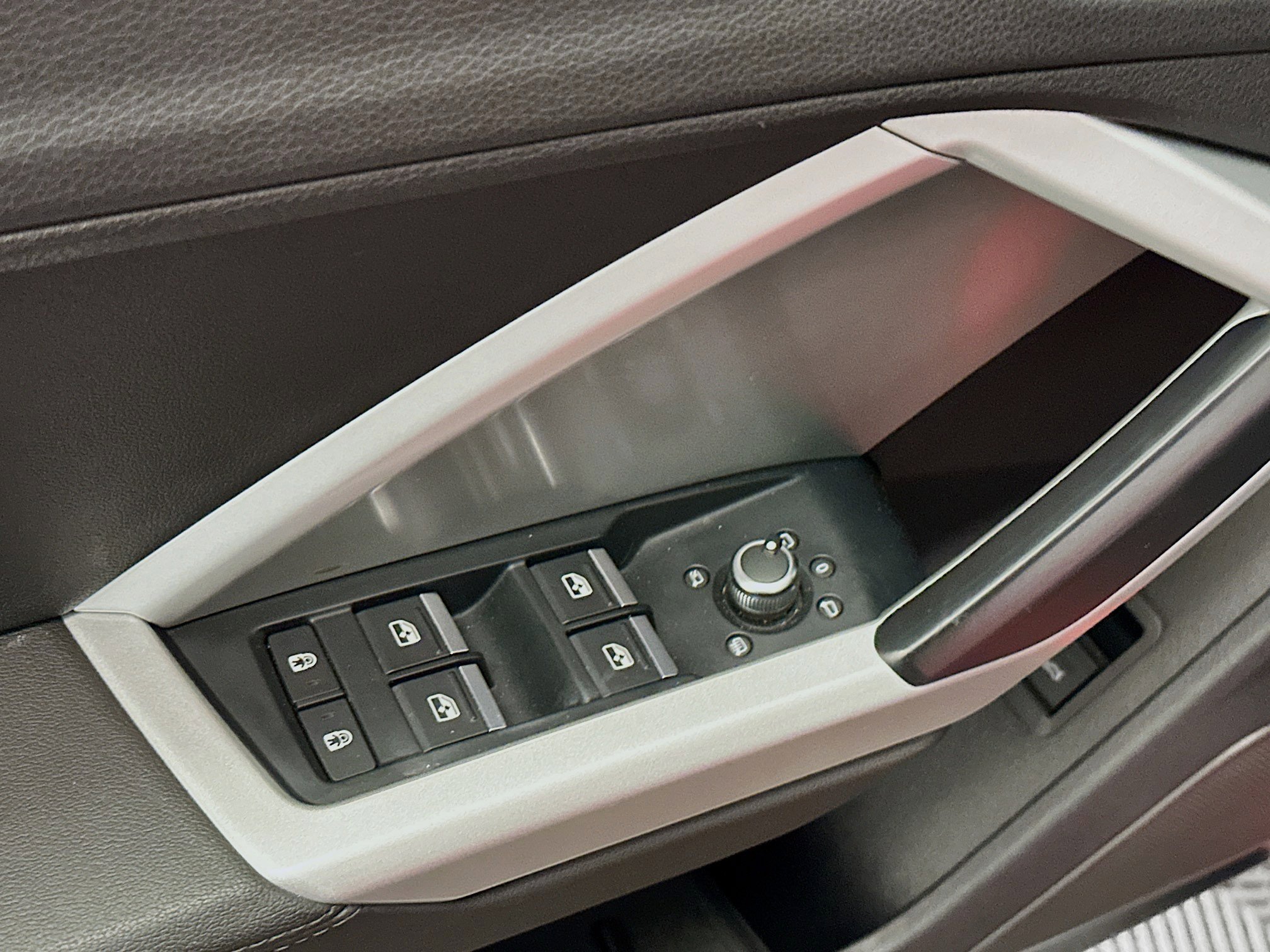 Used 2021 Audi Q3 2.0T Premium Plus w/ Premium Plus Package image 15