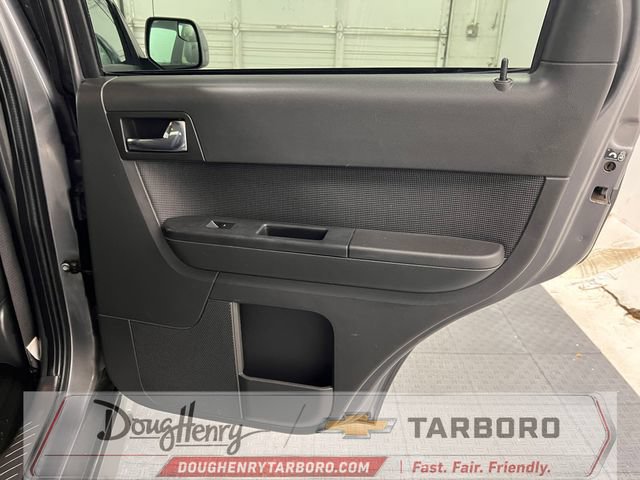 Used 2011 Ford Escape Limited w/ 302A Rapid Spec Order Code FWD image 36