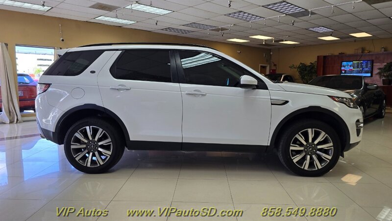 Used 2017 Land Rover Discovery Sport HSE Luxury AWD/4WD image 5
