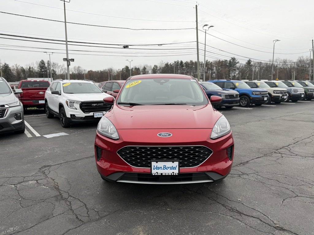 Used 2020 Ford Escape SE image 10