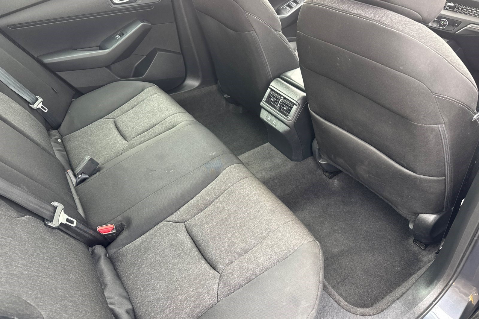 Used 2025 Honda Accord SE image 32