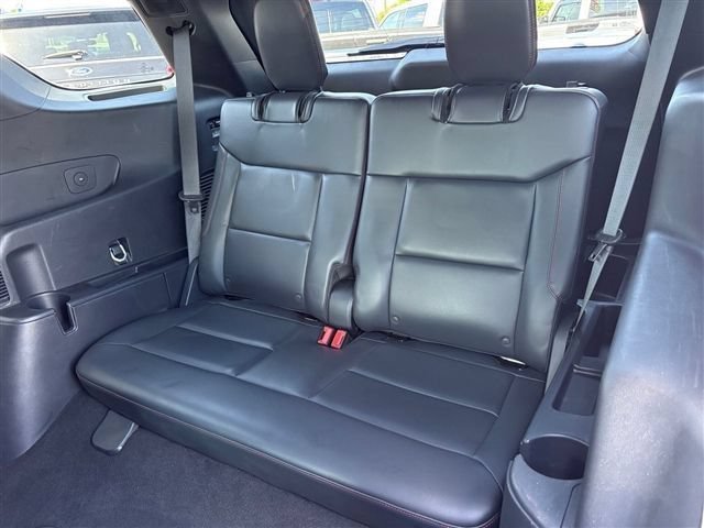 Certified 2025 Ford Explorer ST AWD/4WD image 17