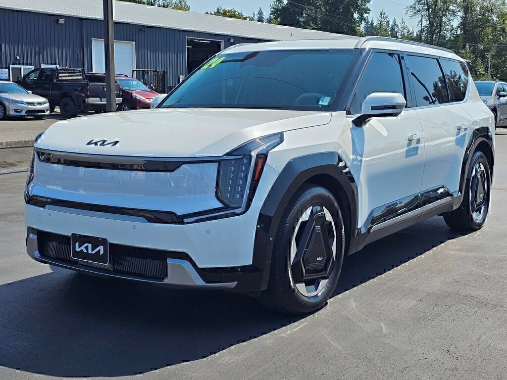 Used 2024 Kia EV9 Land