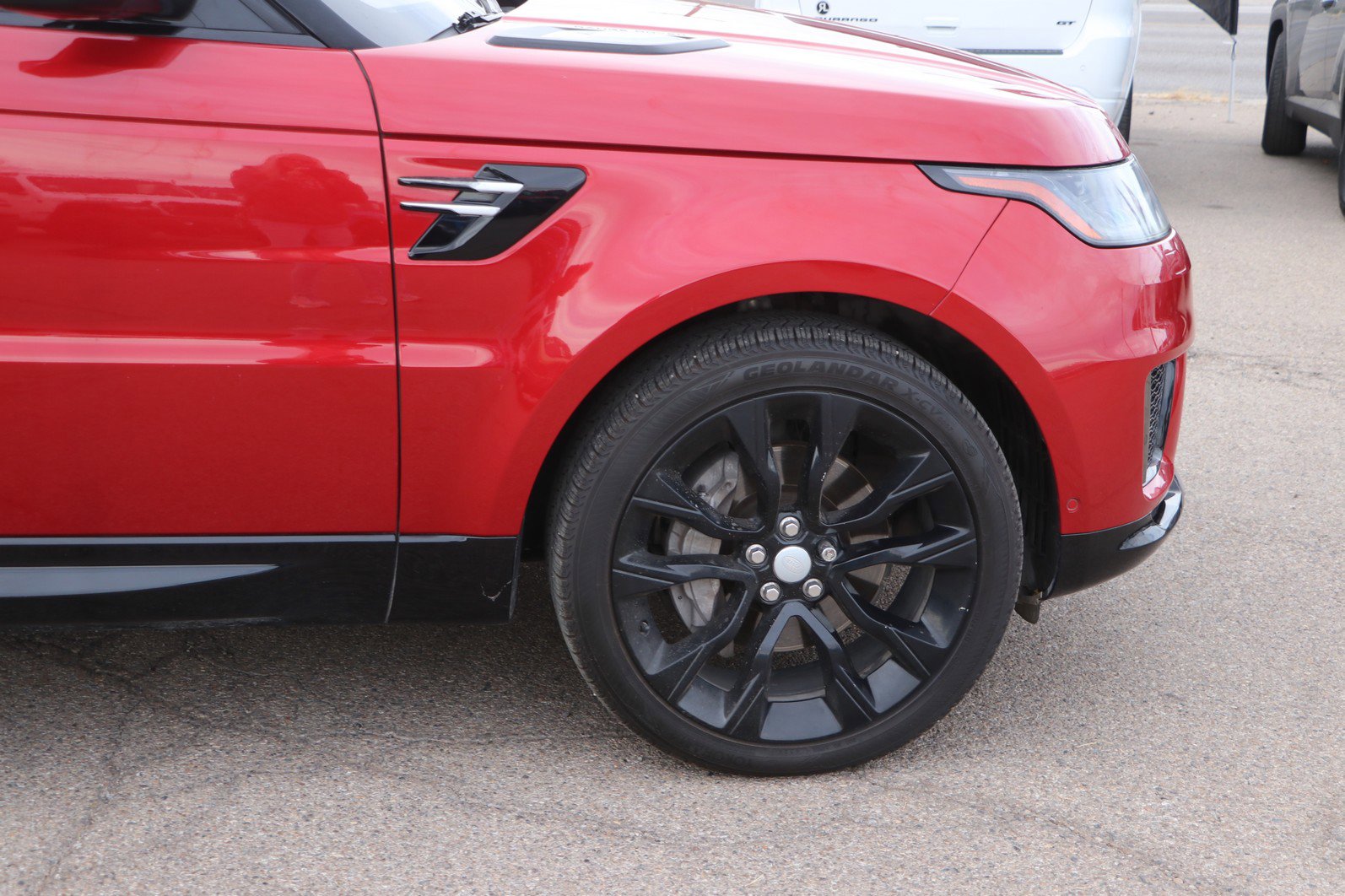 Used 2019 Land Rover Range Rover Sport HSE image 9