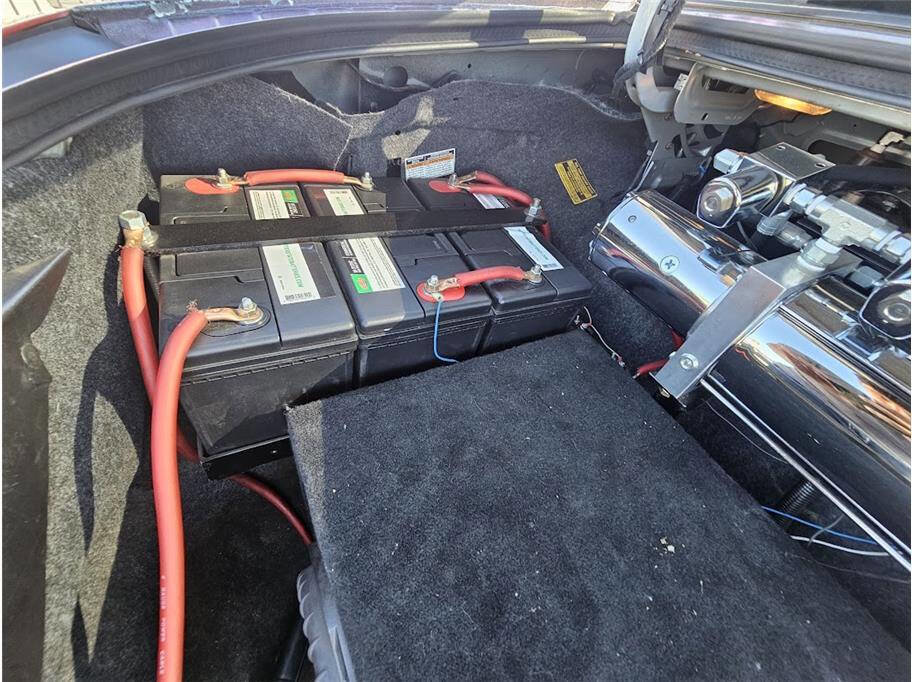 Used 1999 Lincoln Town Car Executive image 29