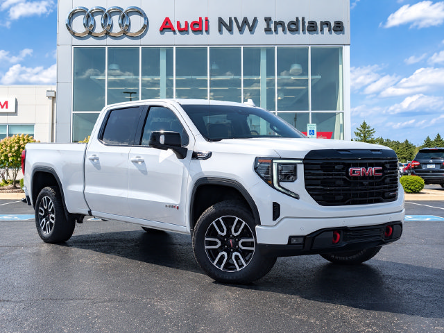 Used 2023 GMC Sierra 1500 AT4 AWD/4WD image 2