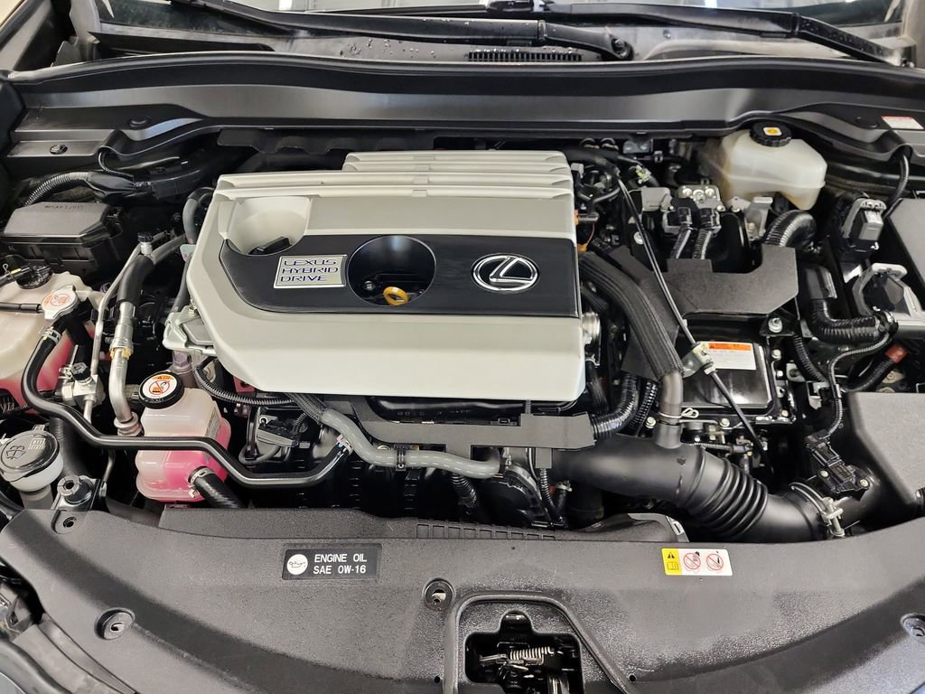 Used 2020 Lexus UX 250h F Sport w/ F Sport Premium Package image 18