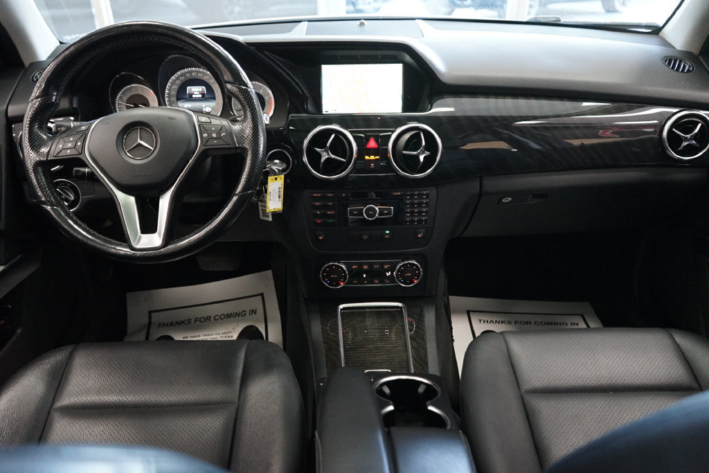 Used 2015 Mercedes-Benz GLK 350 4MATIC image 38