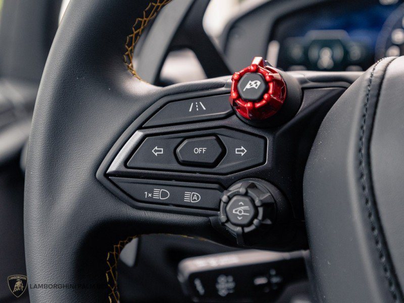Used 2026 Lamborghini Temerario AWD/4WD image 19