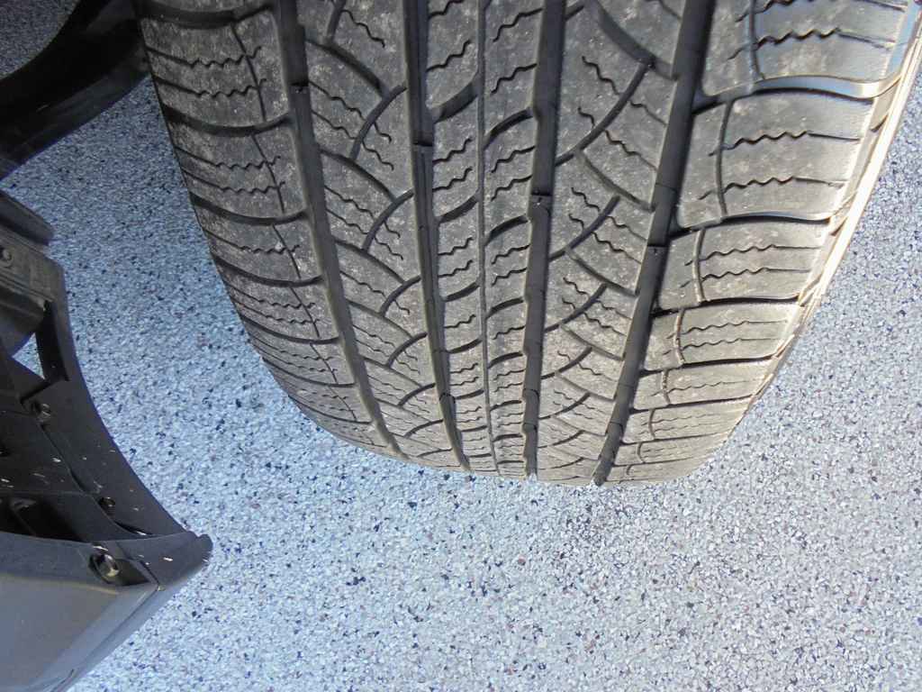 Used 2019 Toyota Highlander XLE image 5