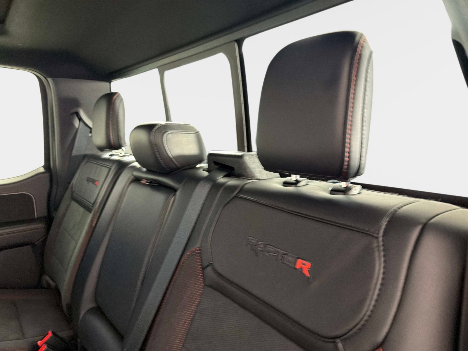 Used 2024 Ford F150 Raptor w/ Equipment Group 803A Raptor R AWD/4WD image 33