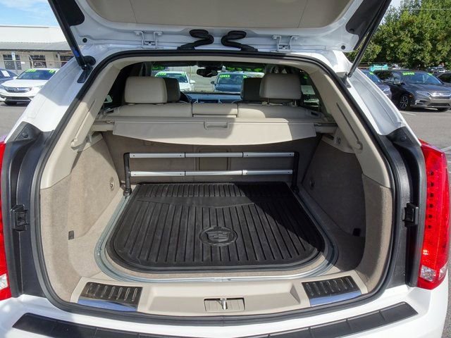 Used 2015 Cadillac SRX Luxury w/ Driver Awareness Package image 28