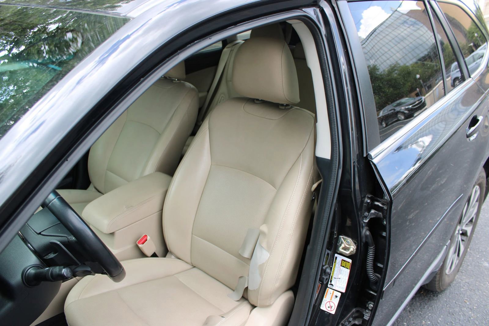 Used 2016 Subaru Outback 2.5i Limited AWD/4WD image 8