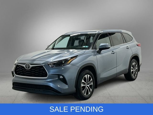 Used 2022 Toyota Highlander XLE