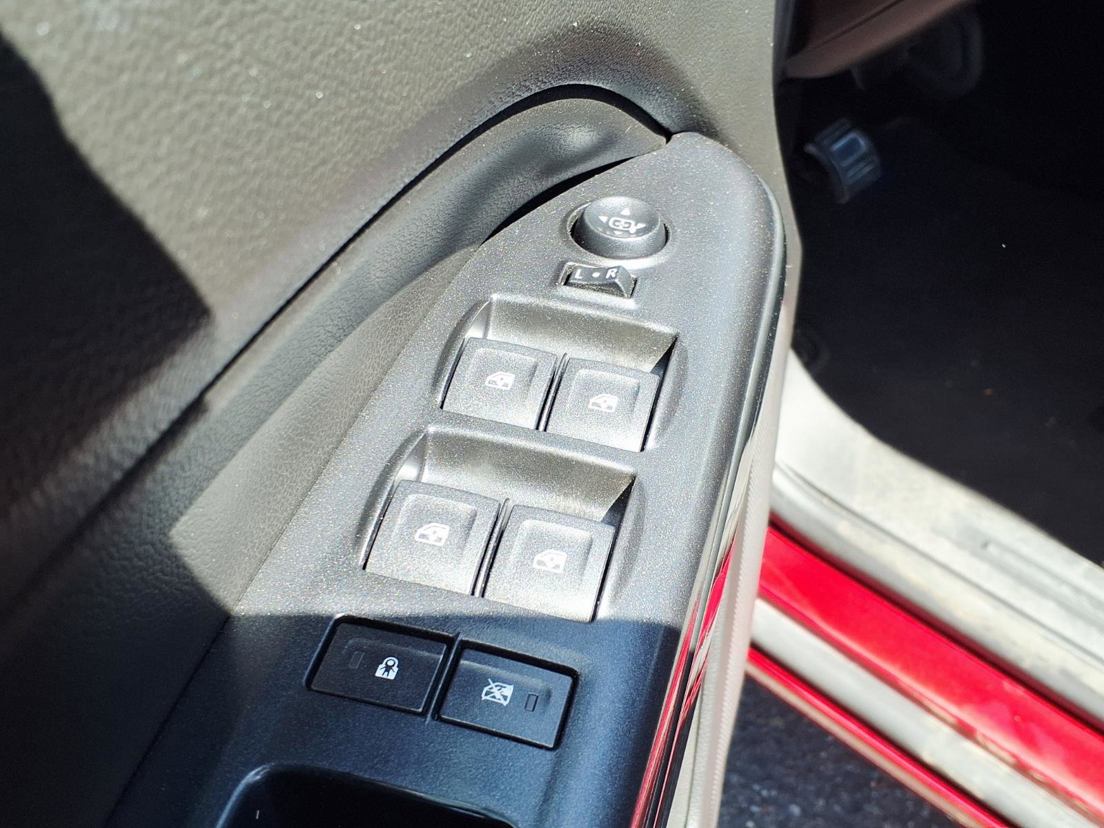 Used 2017 GMC Canyon SLE w/ All Terrain Package AWD/4WD image 20