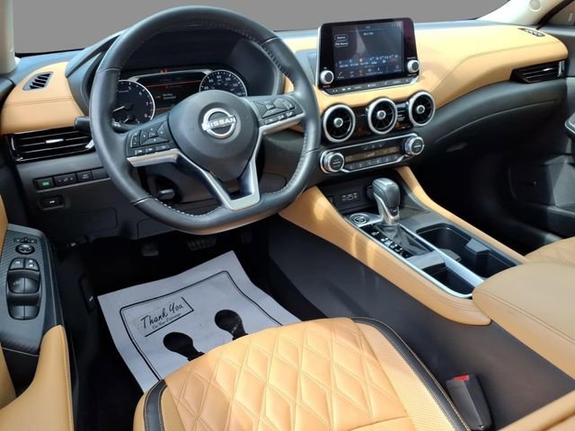 Used 2025 Nissan Sentra SV w/ SV Premium Package FWD image 6
