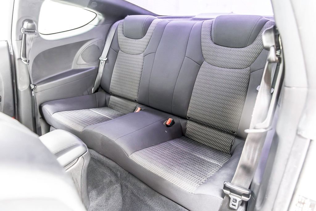Used 2016 Hyundai Genesis 3.8 RWD image 35