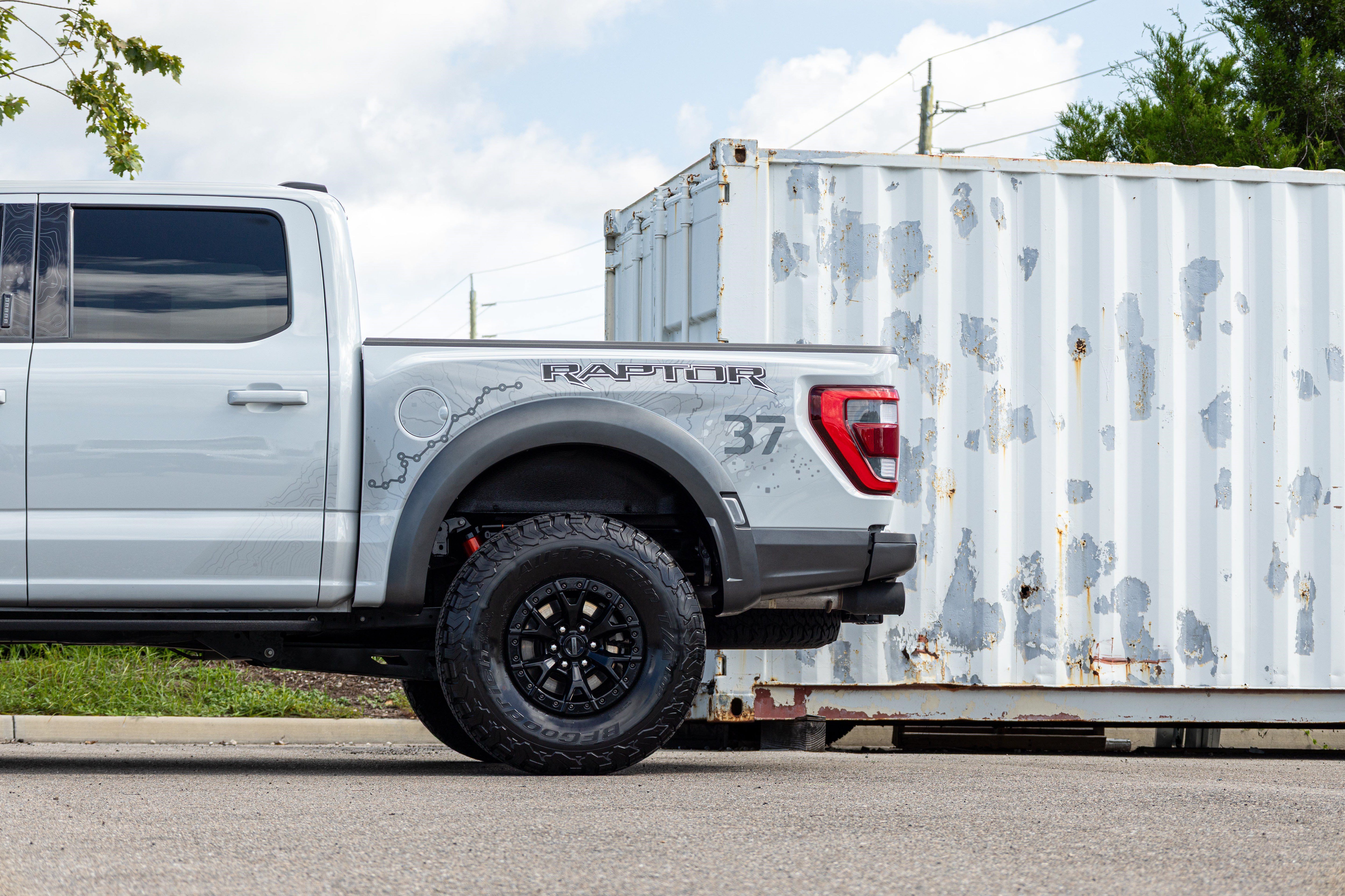 Used 2023 Ford F150 Raptor w/ Raptor 37 Performance Package AWD/4WD image 38