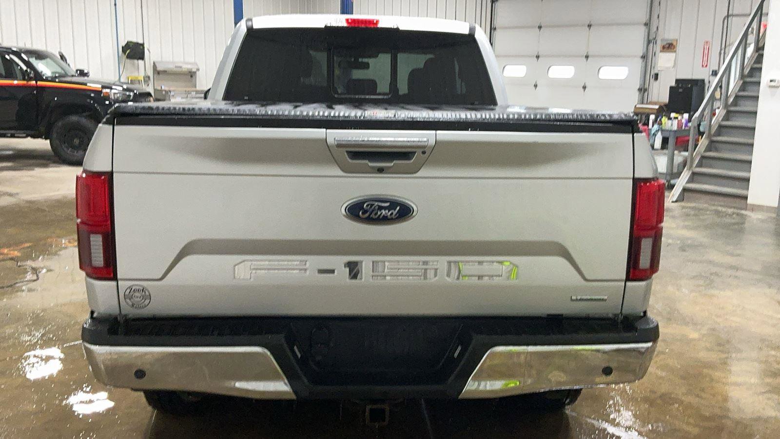 Used 2019 Ford F150 Lariat w/ Equipment Group 502A Luxury image 6