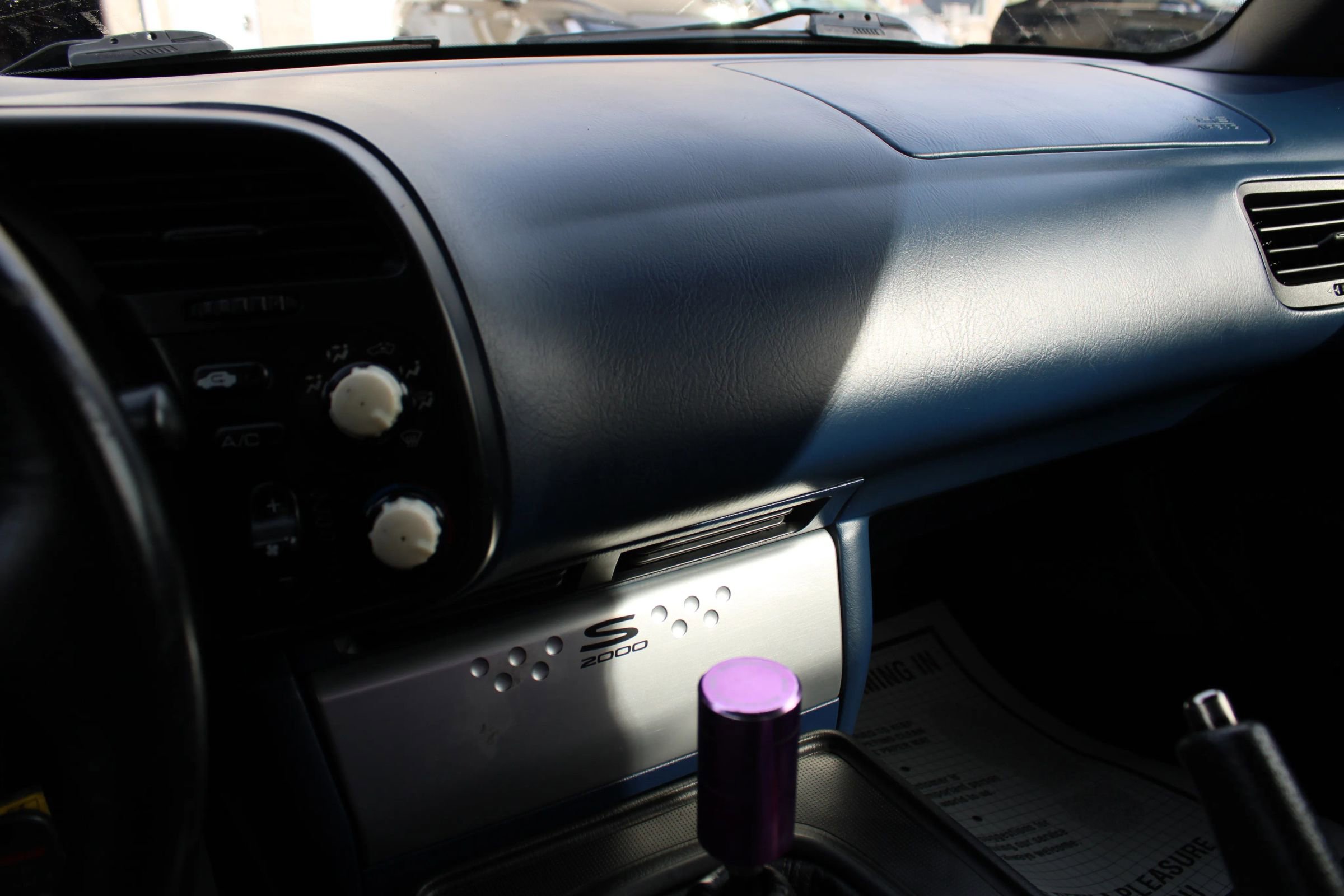 Used 2004 Honda S2000 image 13