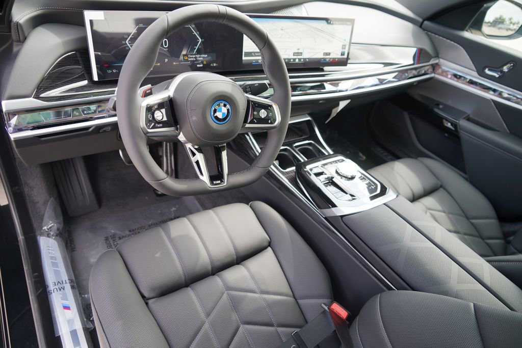 New 2026 BMW i7 xDrive60 AWD/4WD image 12
