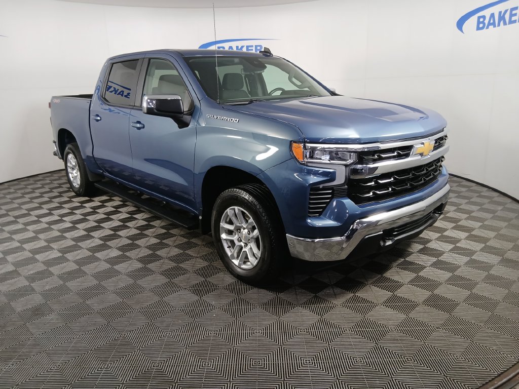 Certified 2024 Chevrolet Silverado 1500 LT AWD/4WD image 8