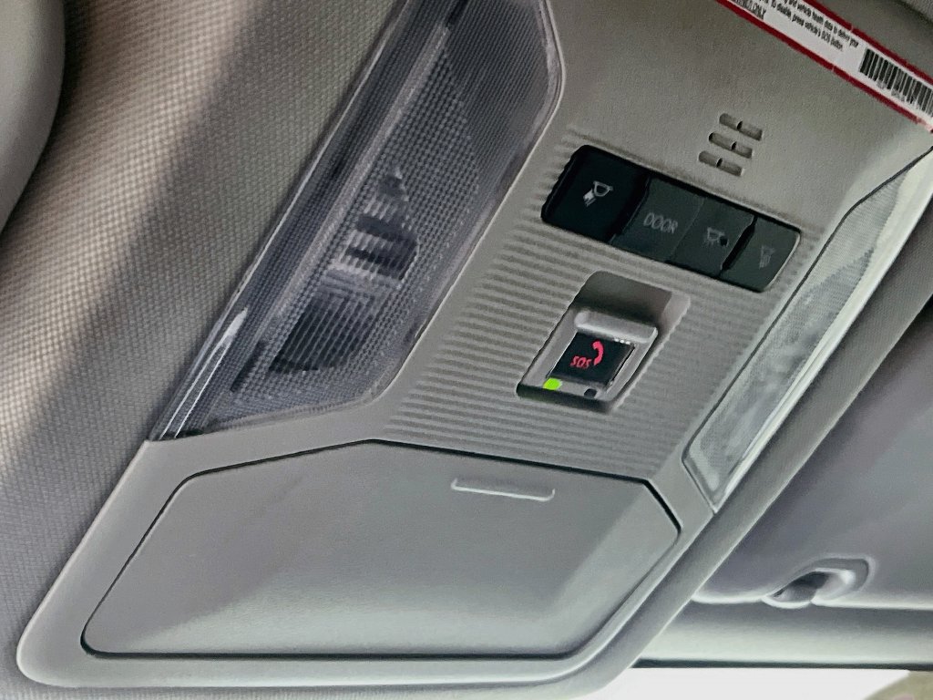 Used 2024 Toyota RAV4 LE FWD image 18
