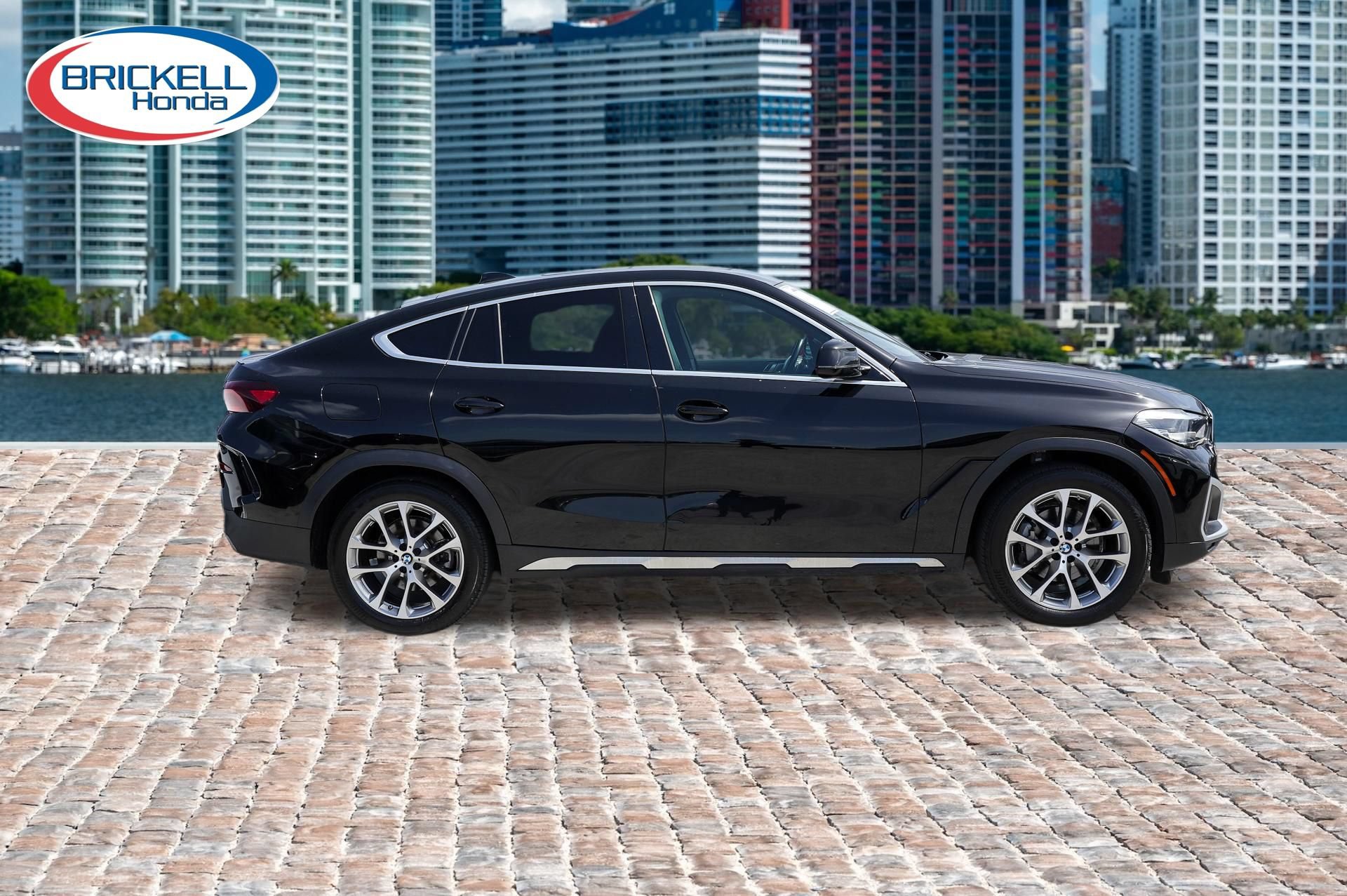 Used 2023 BMW X6 xDrive40i w/ Premium Package AWD/4WD image 4