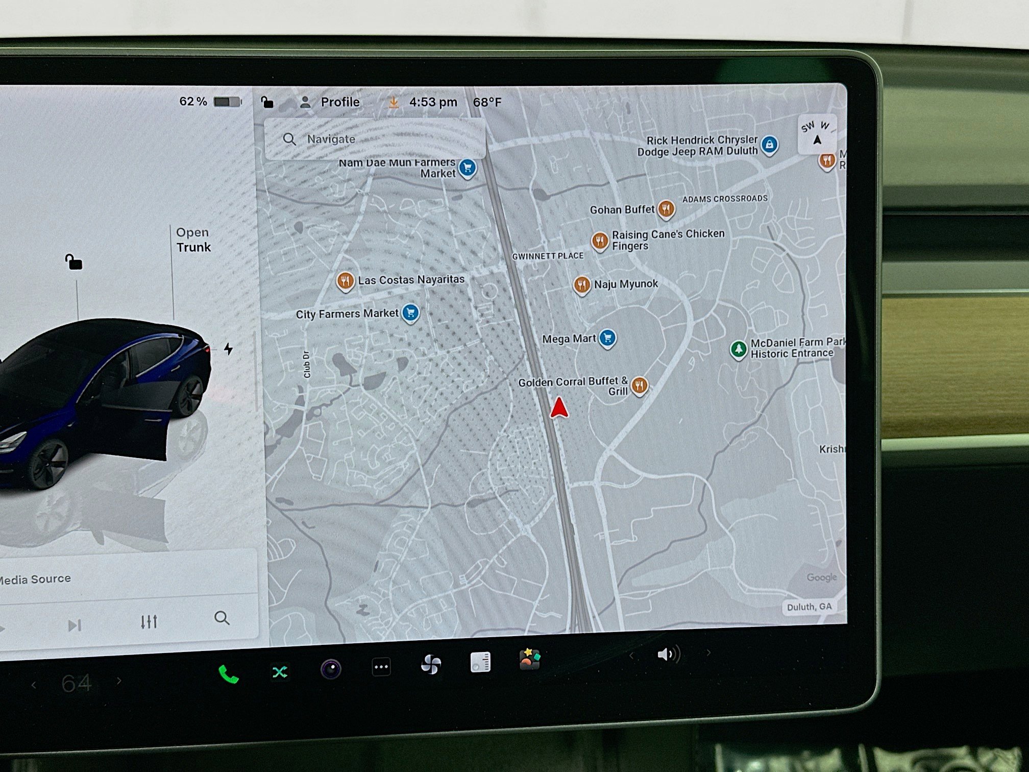 Used 2023 Tesla Model 3 Standard Range RWD image 19