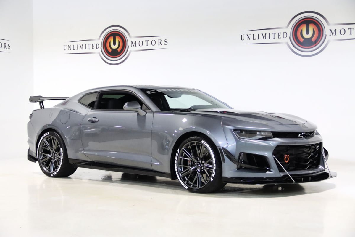 Used 2022 Chevrolet Camaro ZL1 RWD image 78