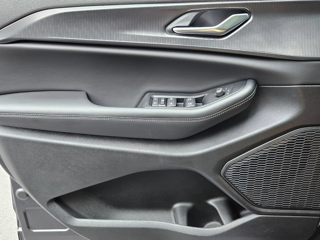 New 2025 Jeep Grand Cherokee Laredo X w/ Luxury Tech Group I RWD image 25