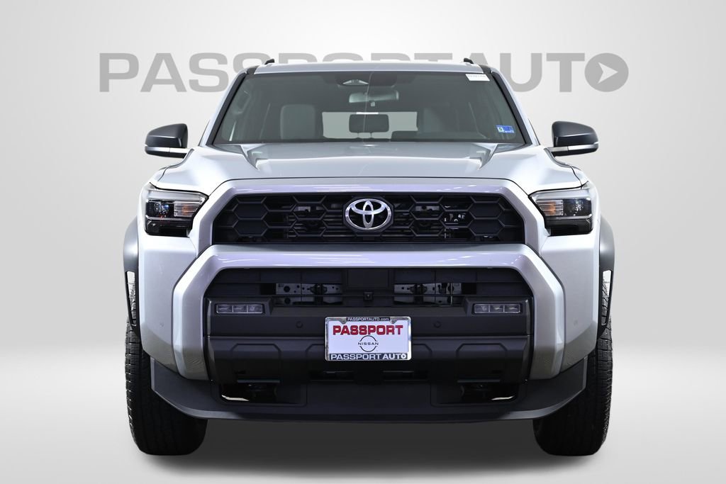 Used 2025 Toyota 4Runner TRD Off-Road AWD/4WD image 2