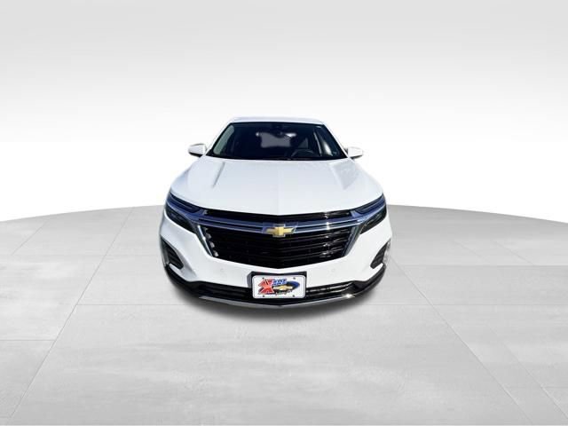 Used 2024 Chevrolet Equinox LT image 3