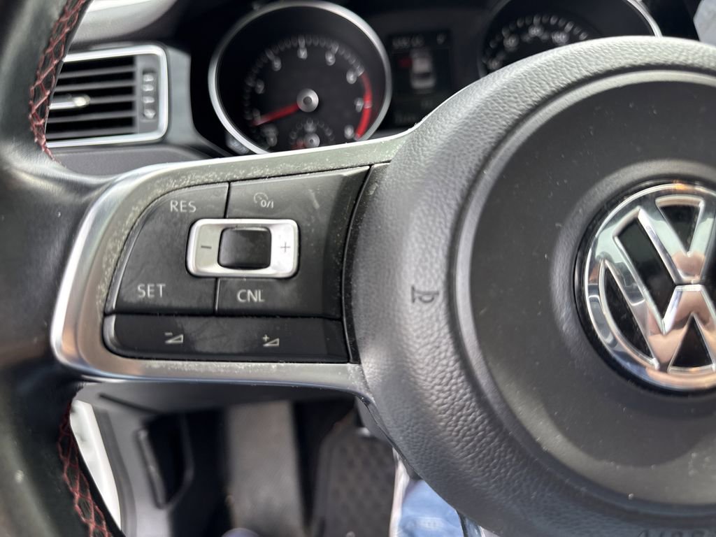 Used 2016 Volkswagen Jetta GLI SEL FWD image 19