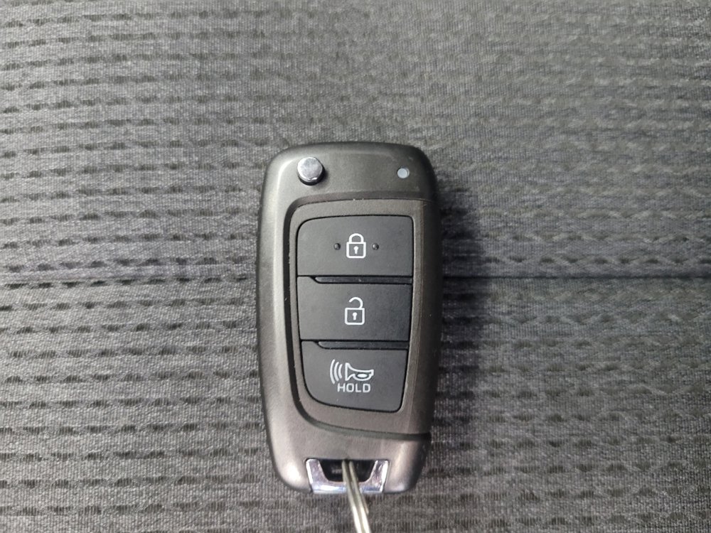 Used 2023 Hyundai Santa Fe SE image 32