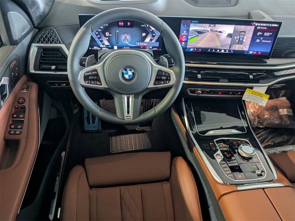 New 2026 BMW X7 M60i image 11