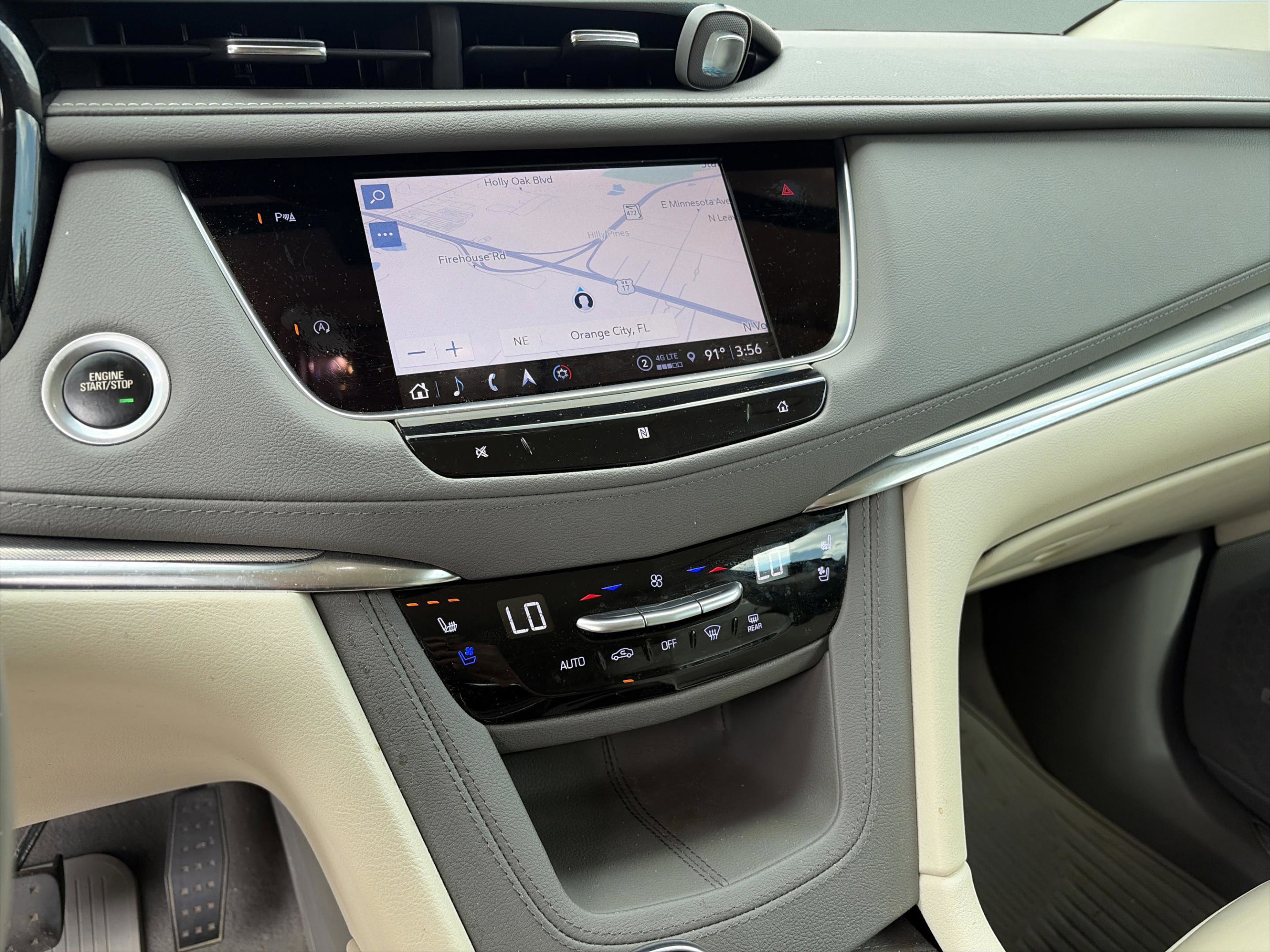 Used 2021 Cadillac XT5 Premium Luxury image 11