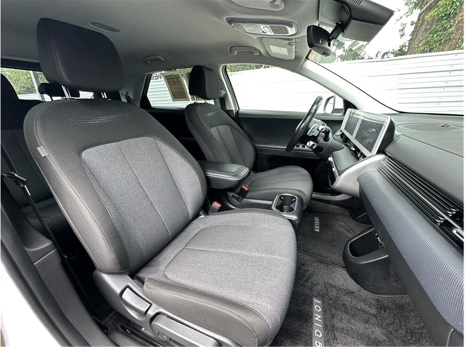 Used 2024 Hyundai Ioniq 5 SEL AWD/4WD image 4