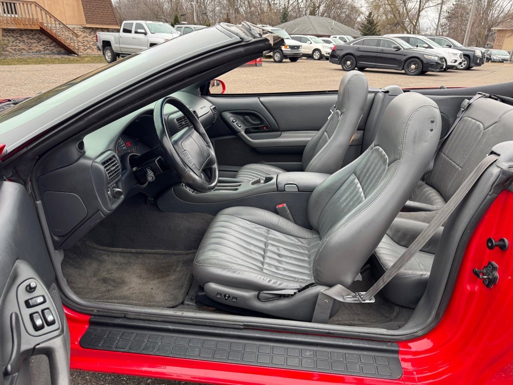 Used 1998 Chevrolet Camaro Z28 image 35