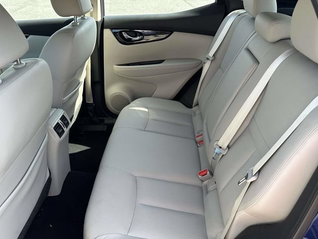Used 2018 Nissan Rogue Sport SL w/ SL Premium Package AWD/4WD image 12