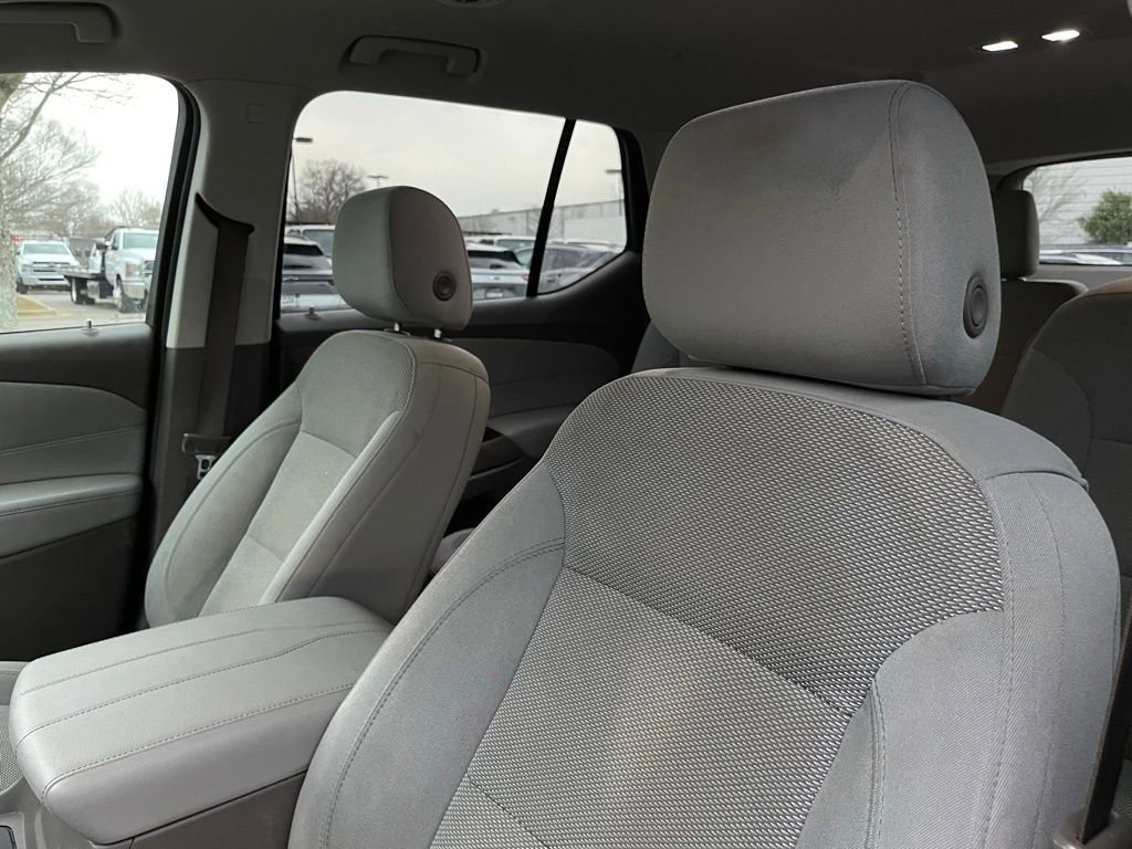 Used 2019 Chevrolet Traverse LT image 24