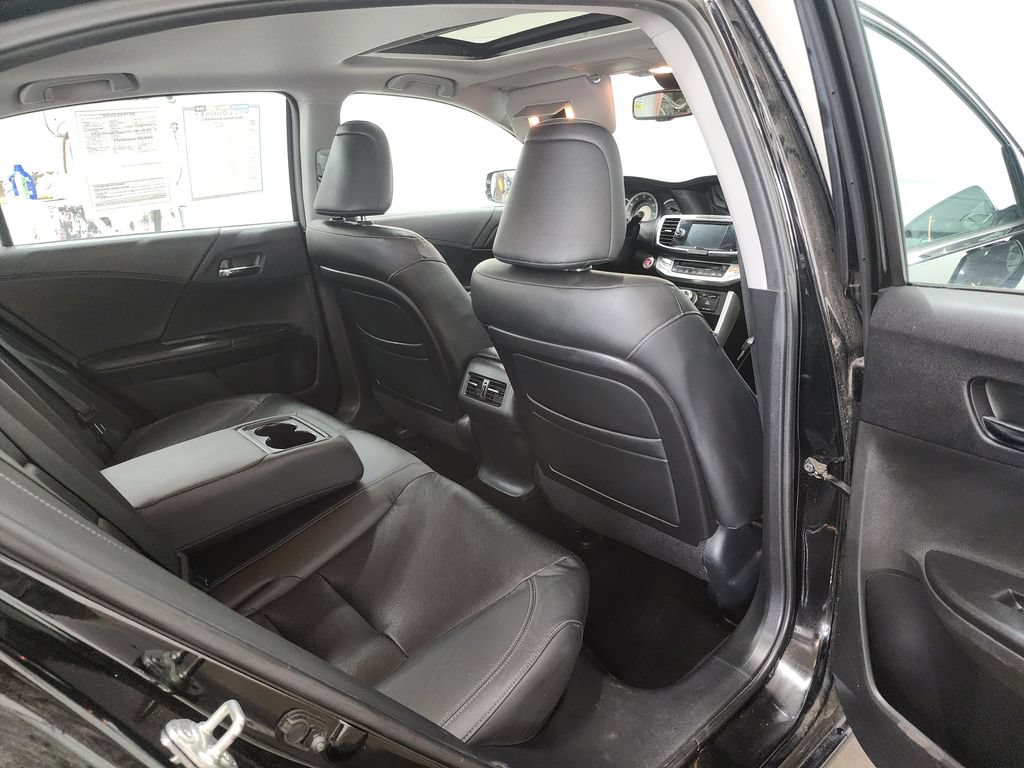 Used 2013 Honda Accord EX-L image 32